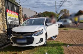 Acidente entre Onix e Fiesta mobiliza Siate no Santo Inácio