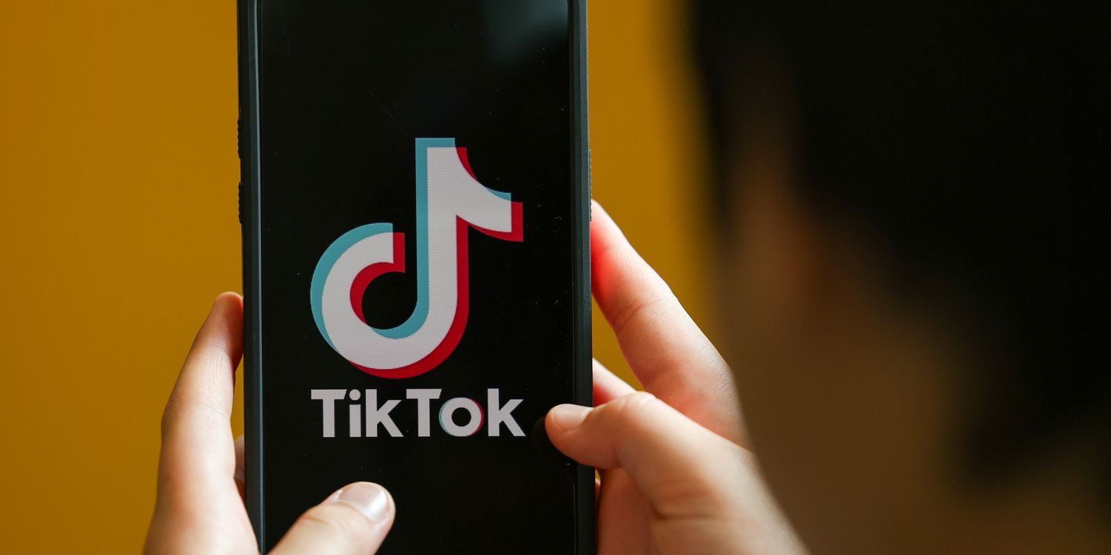 Imagem referente a Brasil multa TikTok em R$ 153,7 mi por falhas em dados de adolescentes