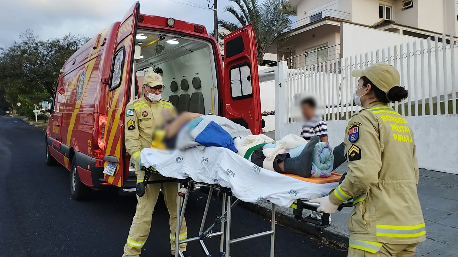 Morador sofre queda em residência na Rua Belo Horizonte e Siate é acionado