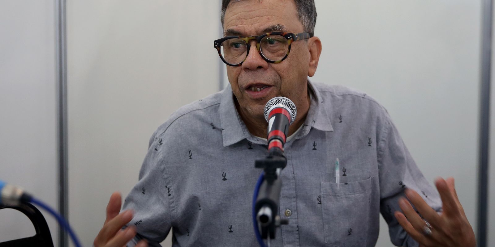 Imagem referente a Morre, em Salvador, o poeta e ativista Luis Turiba