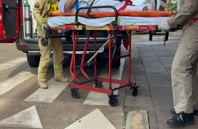 Mulher desmaia em mercado de Cascavel e é atendida pelo Siate