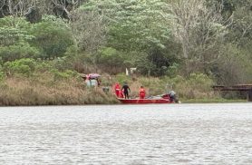 Bombeiros encontram corpo de Alex Viana que se afogou em lago no interior de Cascavel