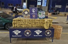 Receita Federal apreende 300 kg de substância análoga à maconha em duas ações na Ponte da Amizade