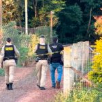 Imagem relativa a Homem invade duas residências, mantém famílias reféns e troca tiros com policiais em Santa Helena