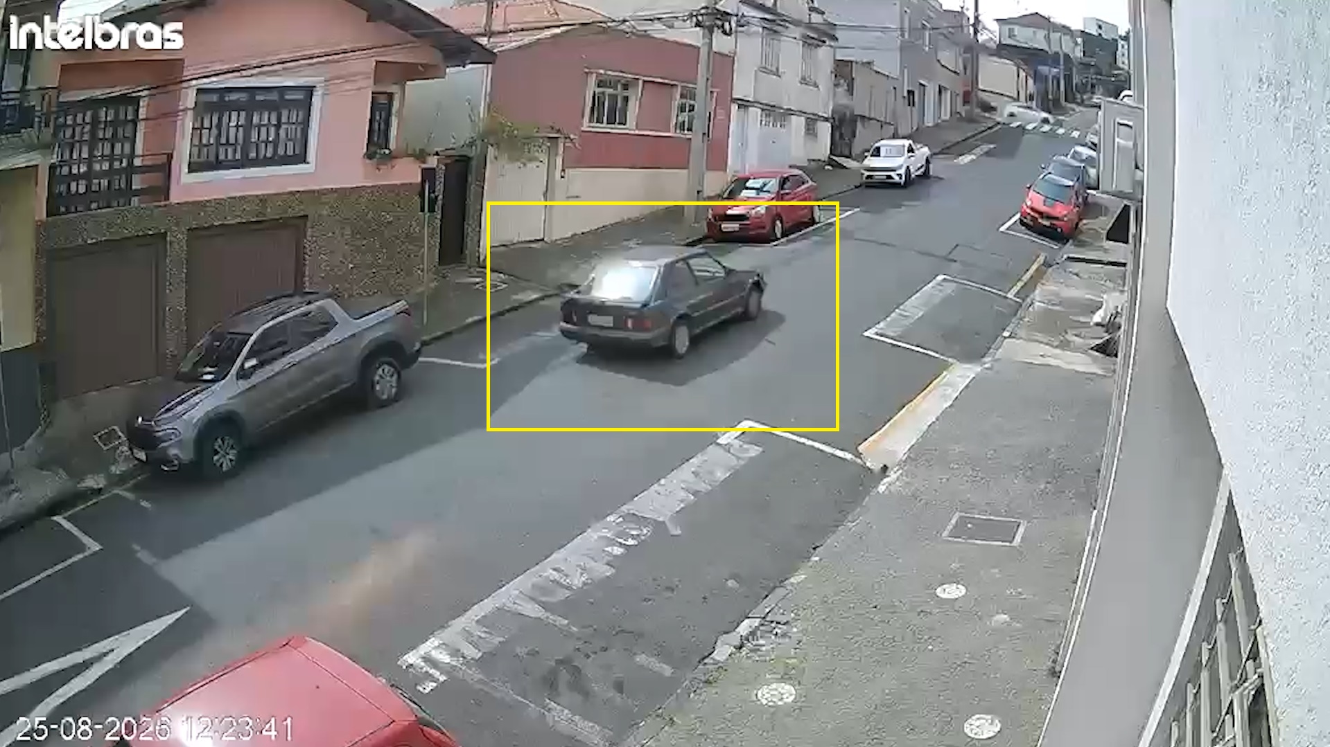 PCPR identifica condutor de veículo envolvido em sinistro após trafegar na contramão em Ponta Grossa