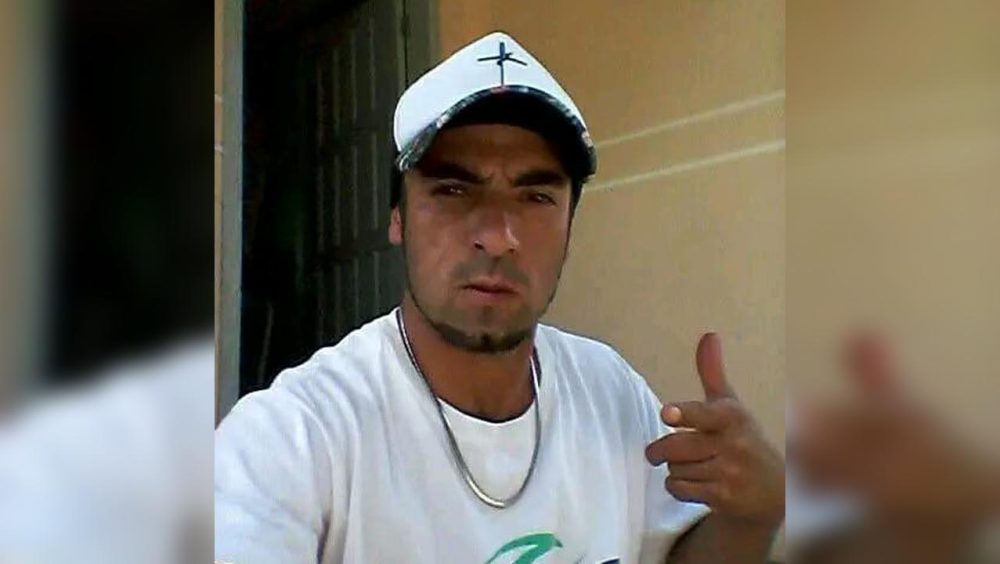 Ozeias Ribeiro dos Santos, homem que morreu no Sanga Funda, é velado no Bairro Guarujá Imagem referente a Ozeias Ribeiro dos Santos, homem que morreu no Sanga Funda, é velado no Bairro Guarujá