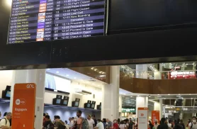 Aeroporto Santos Dumont é liberado para pousos e decolagens