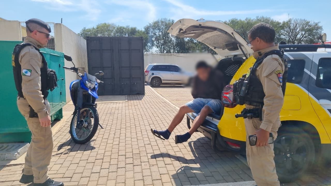 Após pedir proteção à Justiça, avó vê neto de 14 anos ser apreendido em Cascavel