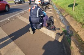 Motociclista quebra o braço após colisão com Fiat Strada na BR-277, em Cascavel Motociclista quebra o braço após colisão com Fiat Strada na BR-277, em Cascavel
