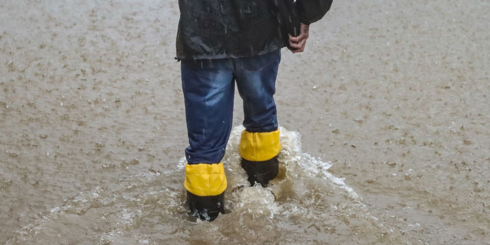 Novas tempestades devem atingir o Rio Grande do Sul até segunda-feira Imagem referente a Novas tempestades devem atingir o Rio Grande do Sul até segunda-feira