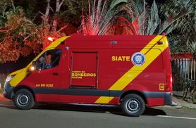 Idosa sofre ferimento no crânio após queda no Coqueiral Idosa sofre ferimento no crânio após queda no Coqueiral