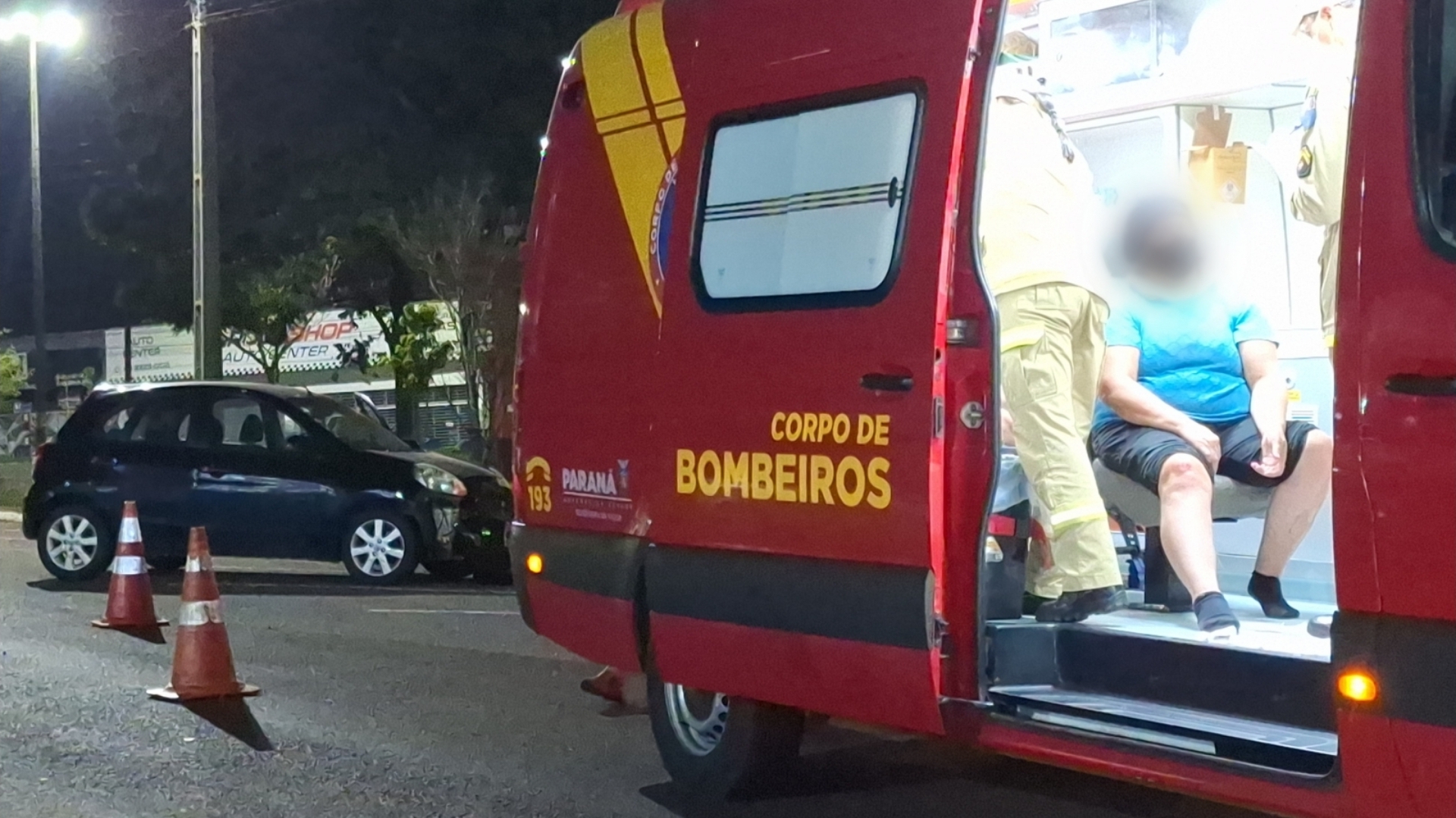Acidente entre carro e moto mobiliza socorristas no São Cristóvão