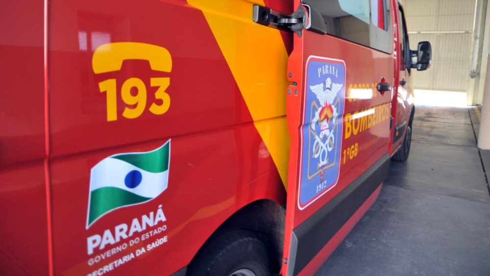 193 fica fora do ar em Cascavel após raio comprometer internet dos Bombeiros Imagem referente a 193 fica fora do ar em Cascavel após raio comprometer internet dos Bombeiros