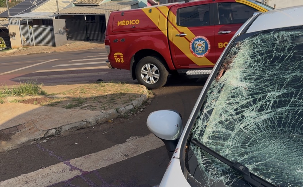 Batida entre carro e bicicleta deixa homem ferido no Interlagos