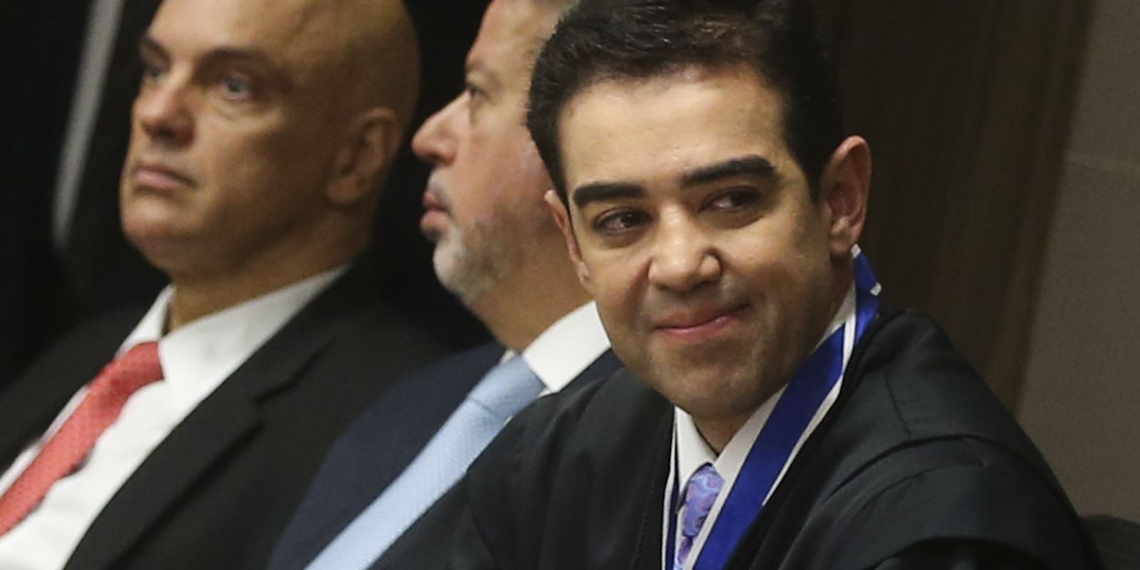 Imagem referente a Bruno Dantas renuncia ao cargo de ministro do TCU