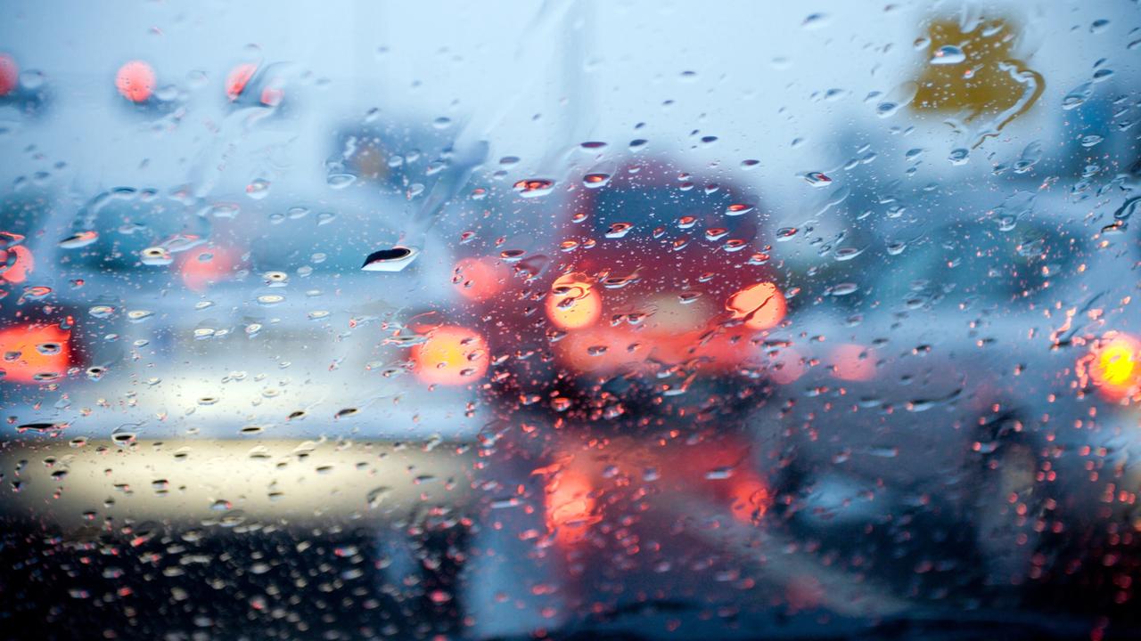 Imagem referente a Terá outro temporal hoje em Cascavel? Inmet mantém dois alertas