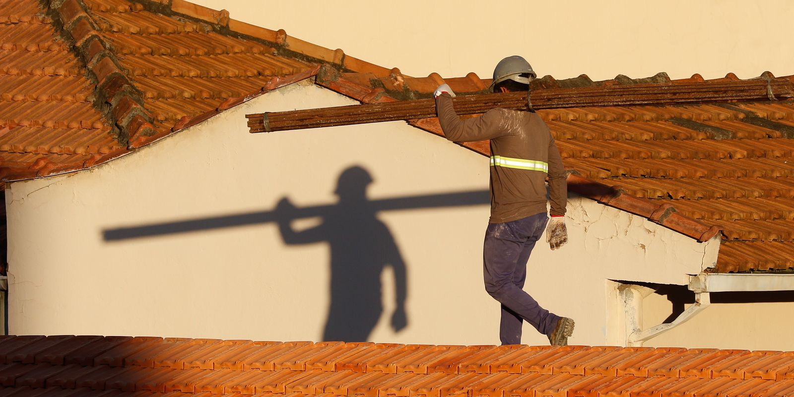 Imagem referente a Orçamento de 2027 prevê R$ 133,8 bilhões em investimentos