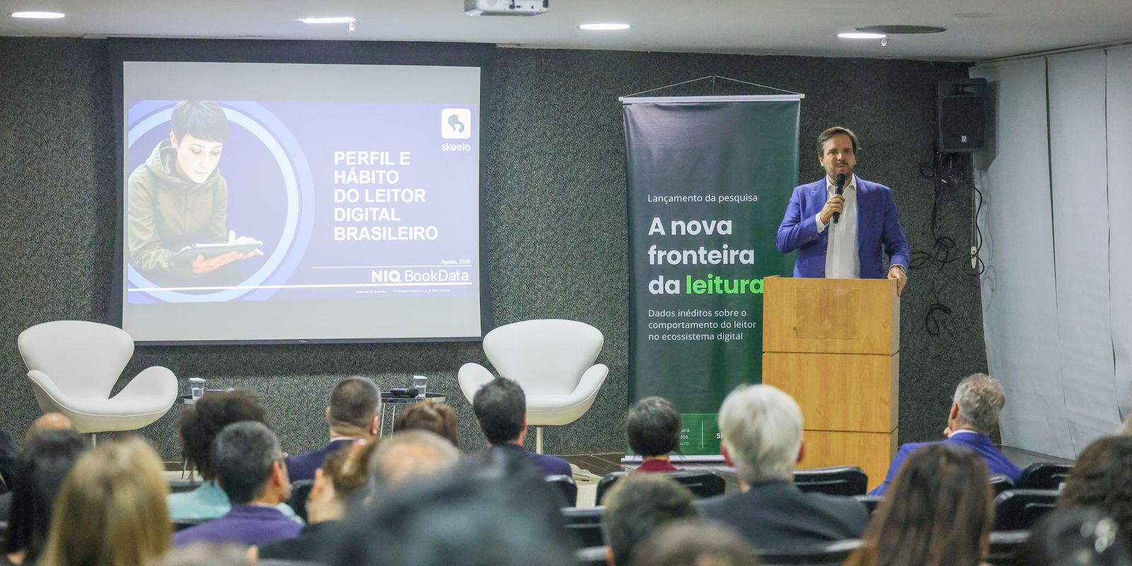 Imagem referente a Pesquisa mostra que celular impulsiona a leitura digital no Brasil