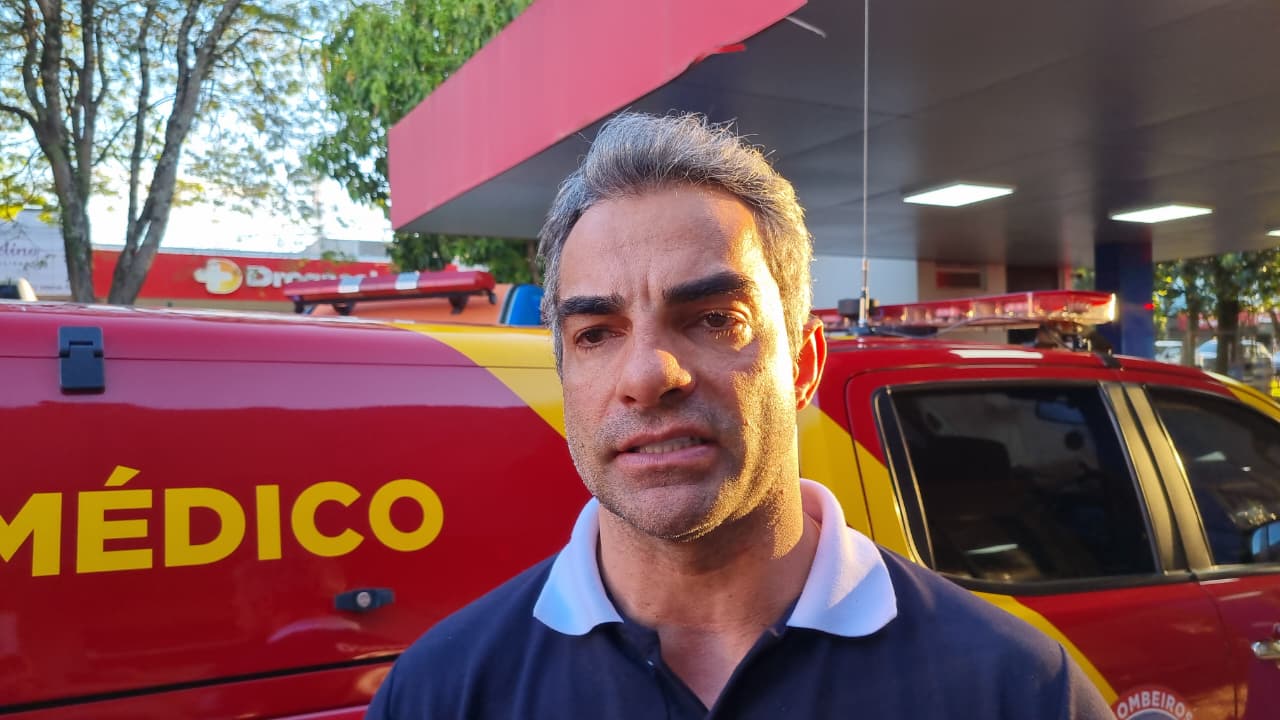 “A perna dela lacerou bastante”, afirma médico sobre ciclista atingida por ônibus na Carlos Gomes