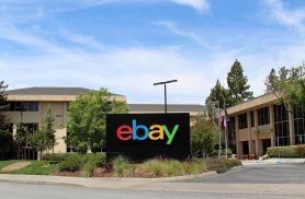 Em 1995, a internet começou a descobrir que também dava para fazer compras Em 1995, a internet começou a descobrir que também dava para fazer compras