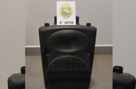 Som alto e gritaria na madrugada terminam com aparelho de som apreendido em Cascavel