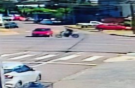 Novas imagens mostram forte colisão na Avenida Rocha Pombo Novas imagens mostram forte colisão na Avenida Rocha Pombo