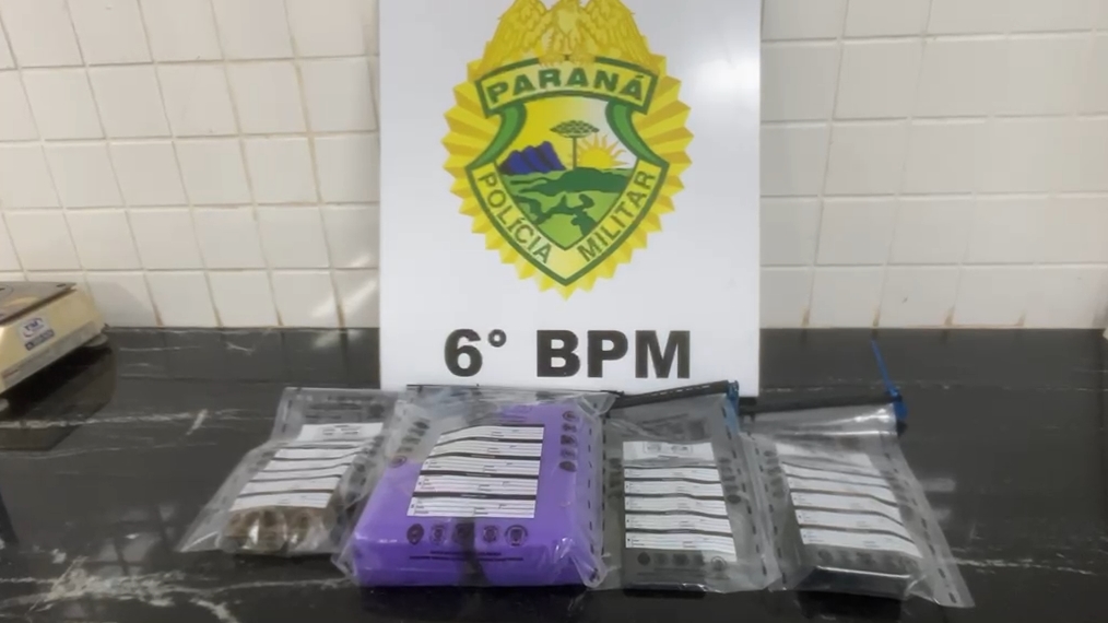 Jovem é preso pela PM com mais de 1,3 kg de maconha e rastreador GPS no Jardim Itália, em Cascavel