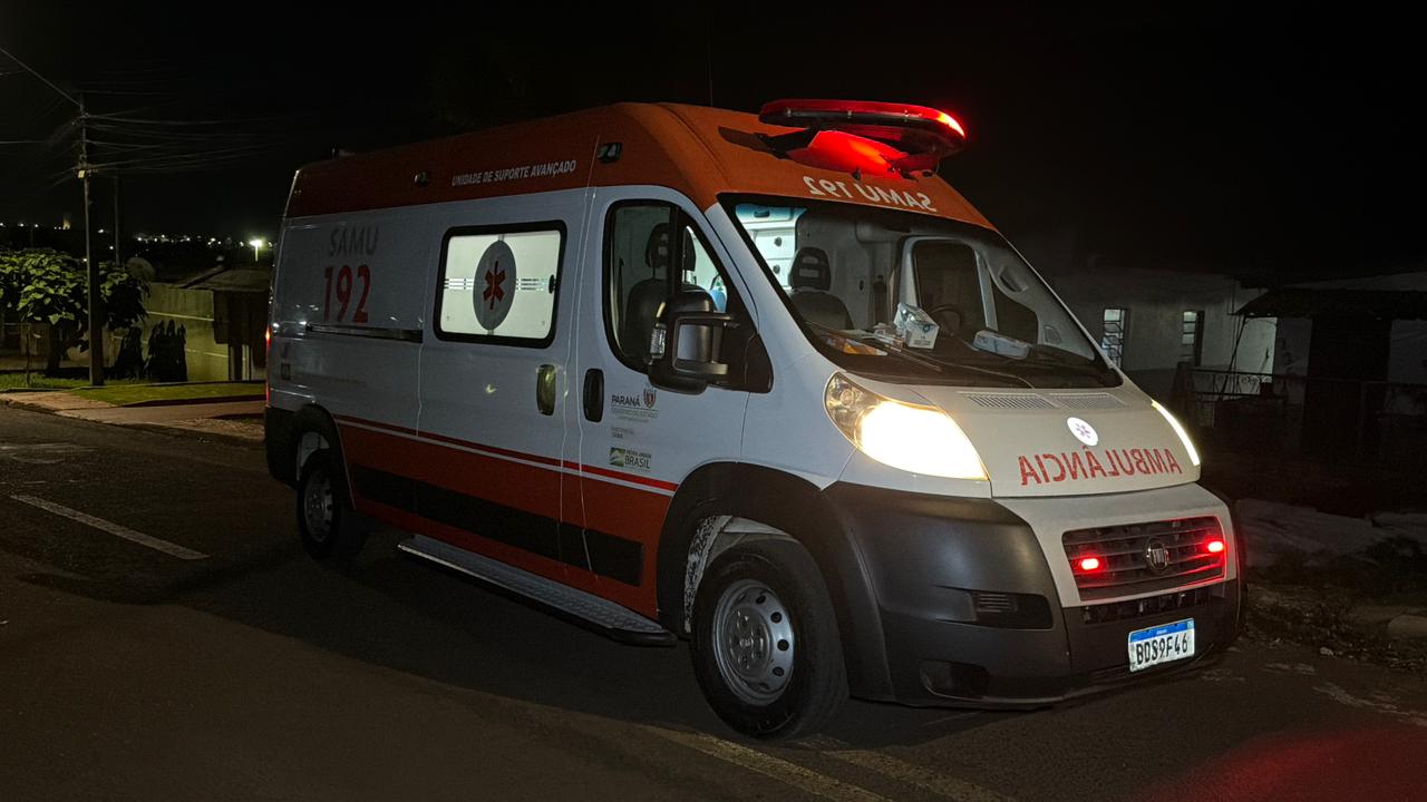 Mulher atropelada mobiliza o SAMU no Bairro Cataratas após sentir dores