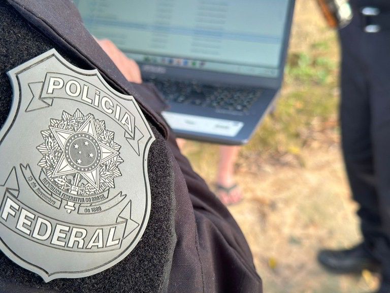 Imagem referente a Polícia Federal cumpre mandado durante operação contra abuso sexual infantil em Toledo