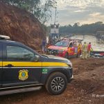 Imagem relativa a Veículo cai no Rio Piquiri e ponte é interditada; motorista ainda não foi encontrado