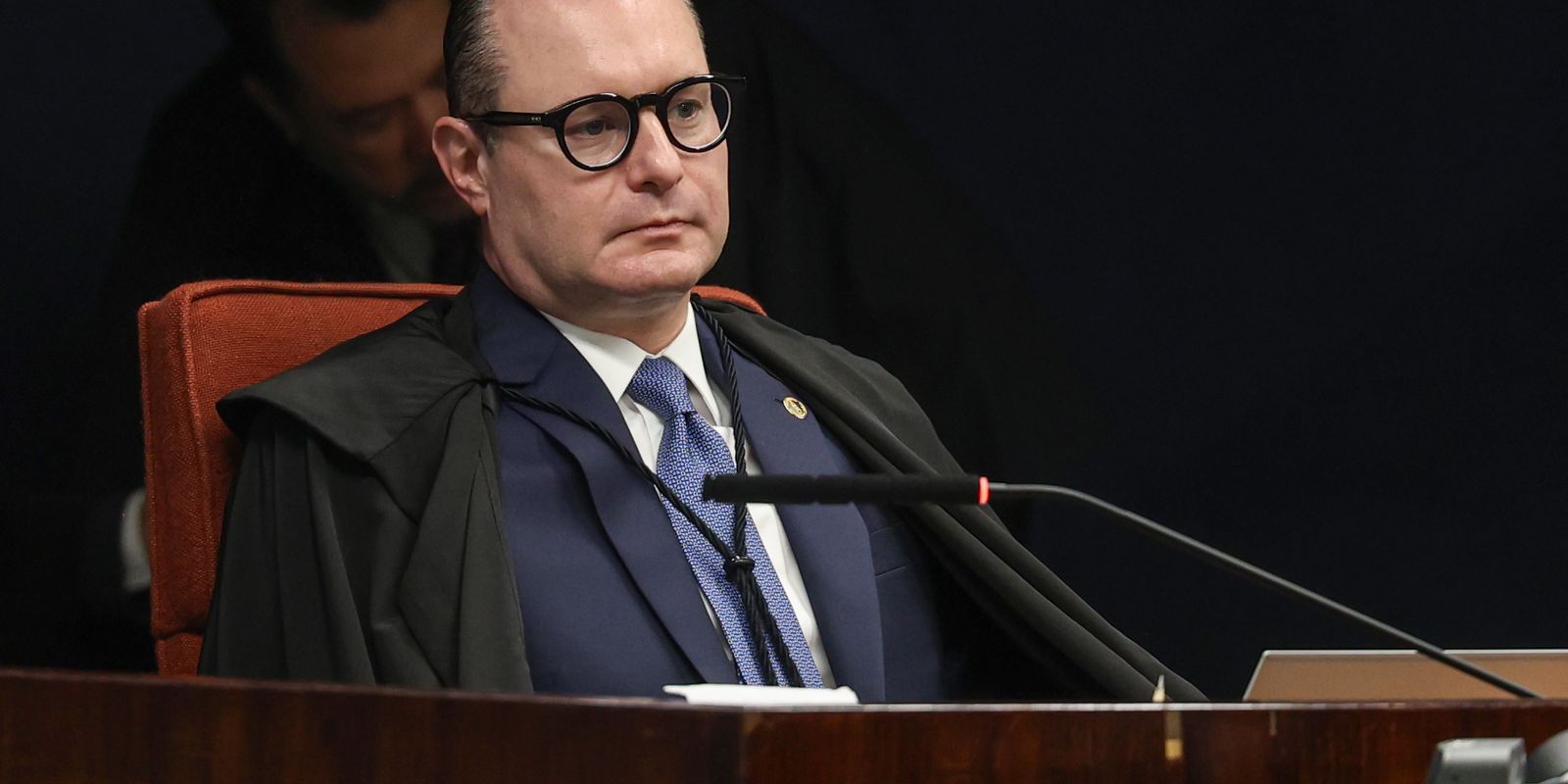 Dallagnol divulga sigilo fiscal de Zanin, que pede responsabilização Imagem referente a Dallagnol divulga sigilo fiscal de Zanin, que pede responsabilização