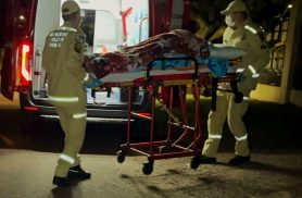 Idosa de 93 anos fica ferida após sofrer queda no bairro Esmeralda em Cascavel