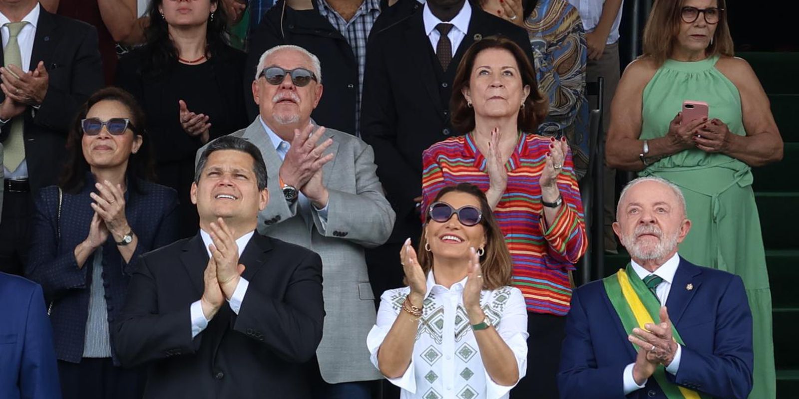Imagem referente a Começa o desfile cívico-militar do Dia da Independência em Brasília