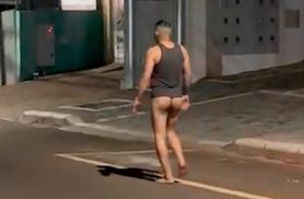 Homem é flagrado correndo pelado pelas ruas do bairro Cancelli, em Cascavel