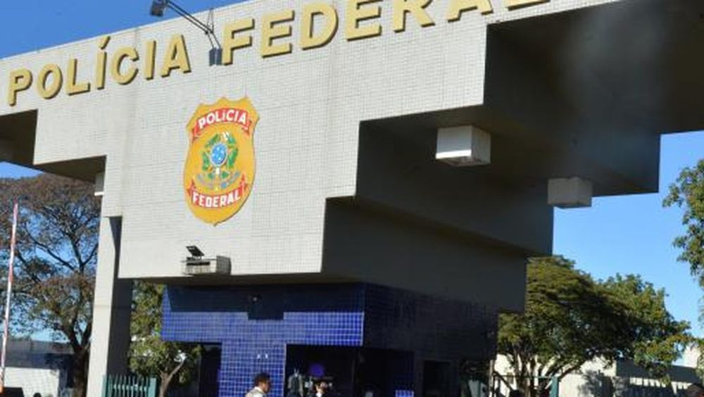Delegados criticam afastamento de chefe da PF por decisão monocrática Imagem referente a Delegados criticam afastamento de chefe da PF por decisão monocrática