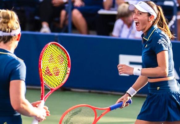 Luisa Stefani vai às semifinais do US Open e sobe no ranking mundial