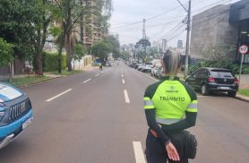 Trecho da Rua Presidente Kennedy é interditado para aferição de radares em Cascavel