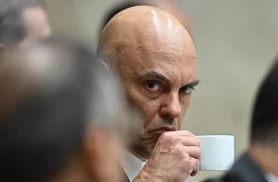 Fachin retira Alexandre de Moraes da relatoria do Inquérito das Fake News após 7 anos