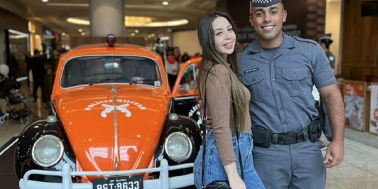 Imagem referente a Irmã de PM suspeito de feminicídio é investigada e está foragida