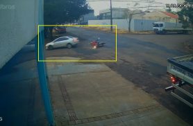 Veja como ocorreu acidente entre carro e moto no Bairro Country