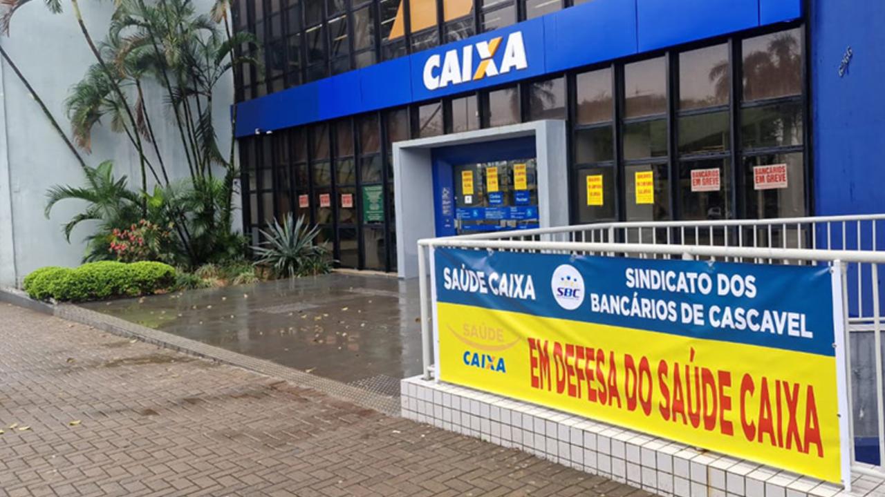 Imagem referente a Greve da Caixa continua nesta sexta em Cascavel; proposta final será votada