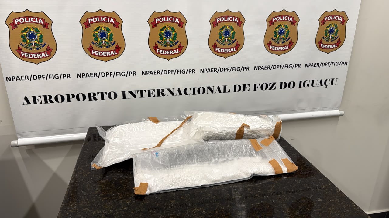 Imagem referente a PF prende passageira com 1,1 kg de cocaína no Aeroporto de Foz do Iguaçu