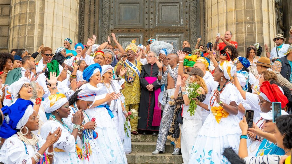 Padre impede Lavagem da Madeleine, celebração afro-brasileira em Paris Imagem referente a Padre impede Lavagem da Madeleine, celebração afro-brasileira em Paris