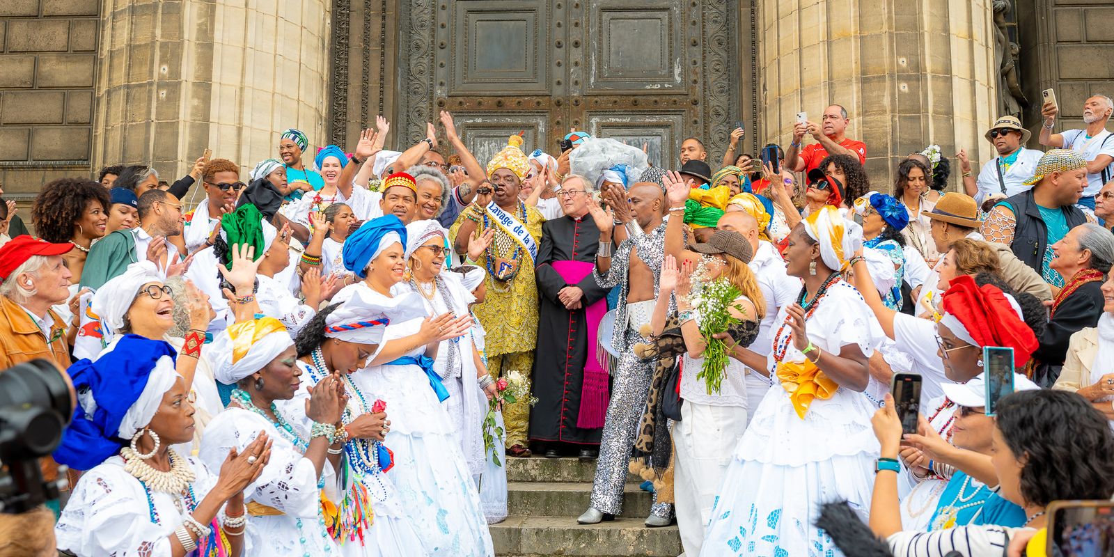 Imagem referente a Padre impede Lavagem da Madeleine, celebração afro-brasileira em Paris
