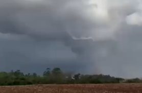 Possível tornado assusta moradores e é registrado entre Goioerê e Rancho Alegre