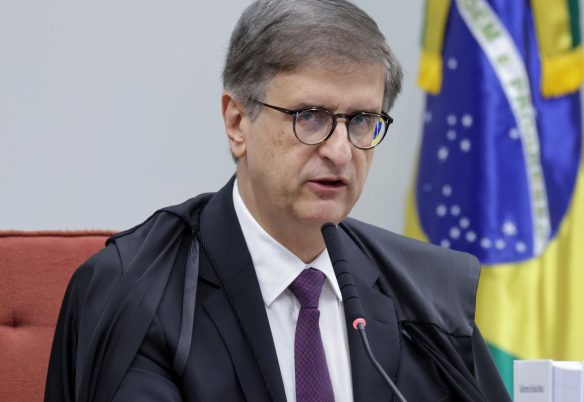 PGR repete pedido por acesso integral a dados de Vorcaro