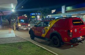 Vítima é esfaqueada em ponto de ônibus na Avenida Brasil