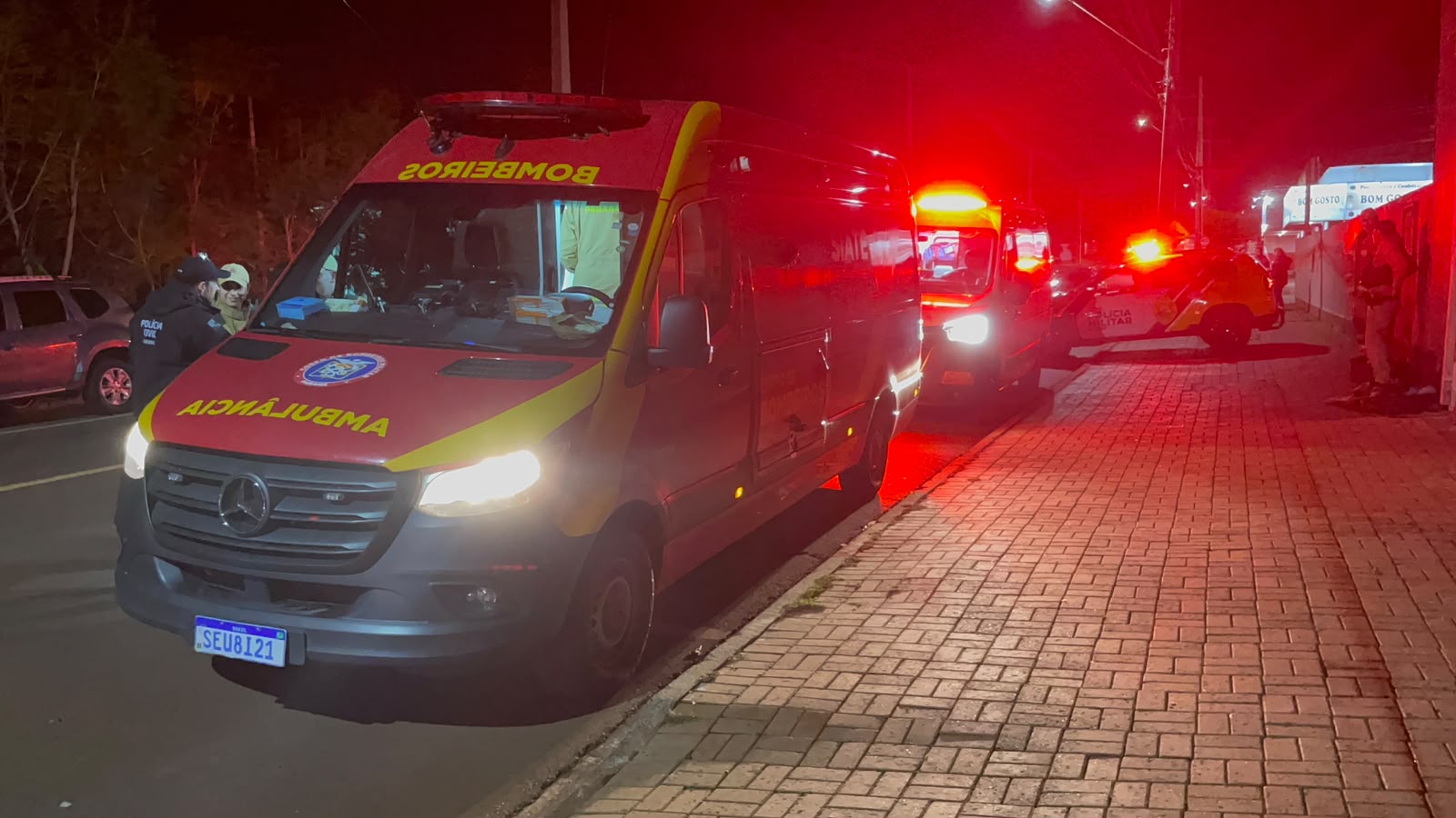 Violência sem limites: Homem é agredido e esfaqueado na Rua Leonardo da Vinci