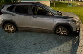 Creta invade chafariz da Praça do Migrante após motorista perder o controle