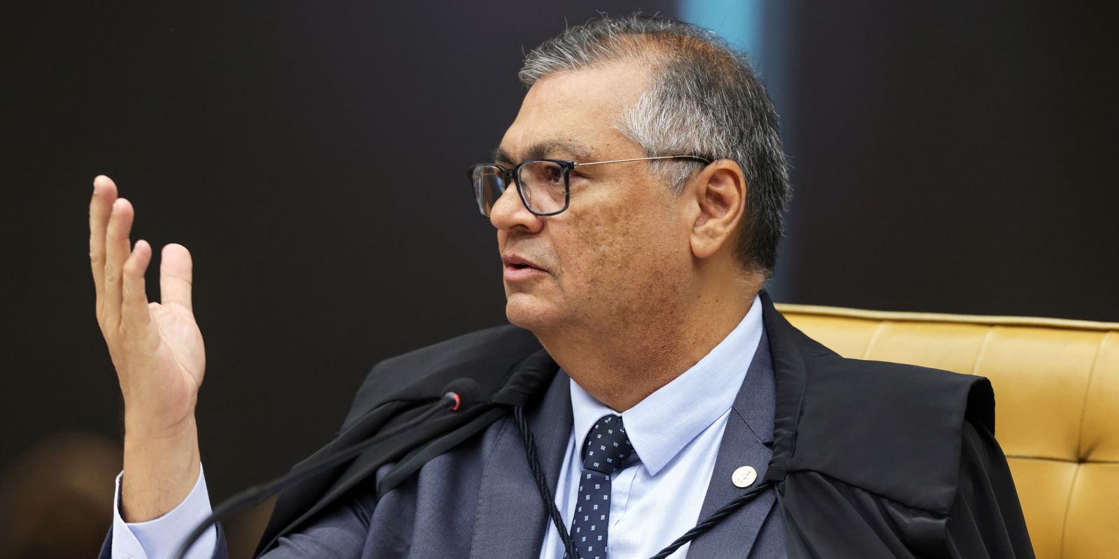 Dino determina fim do sigilo de investigações sobre o filme Dark Horse Imagem referente a Dino determina fim do sigilo de investigações sobre o filme Dark Horse